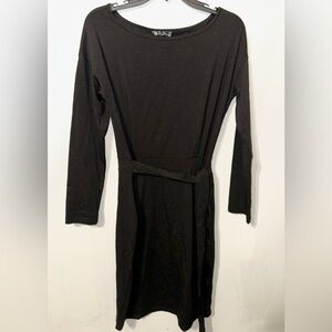 Pretty Garden Black Dress Ling Sleeve NWT